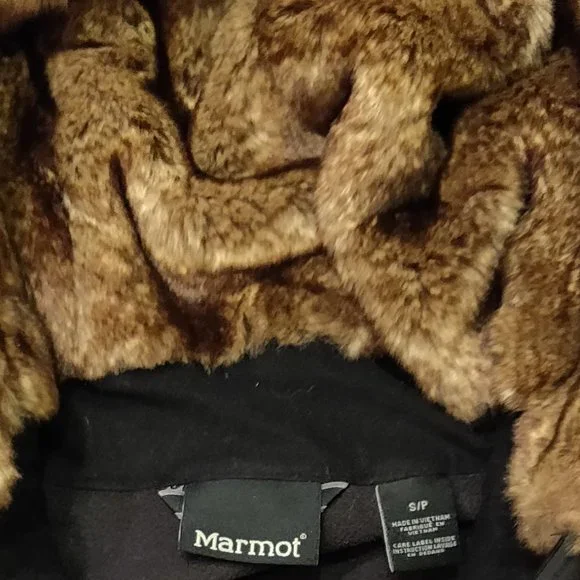 Marmot Black Soft Shell Vest With Faux Fur Hood Women's SIZE SMALL - Picture 3 of 6